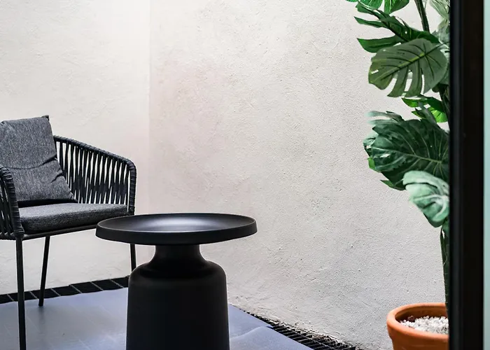 Hostal Monterrey By Escajal México DF