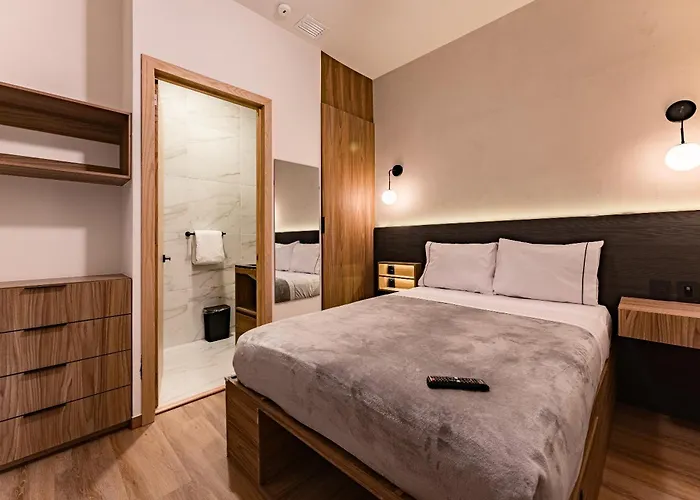 Hostal Monterrey By Escajal México DF